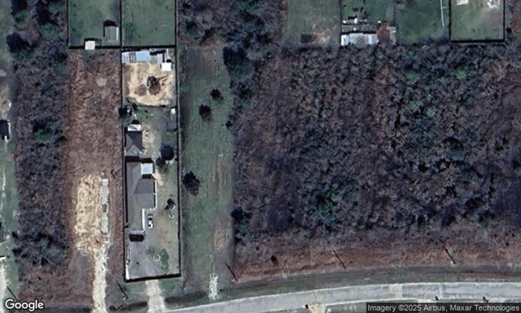 122 Road 5118, Cleveland, TX 77327