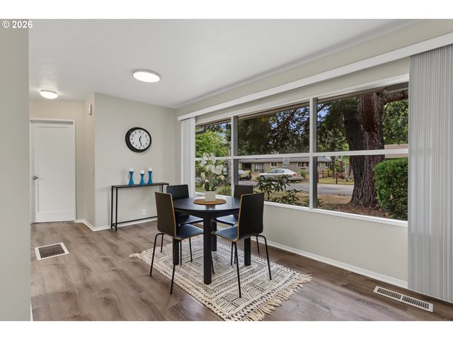 336 Ne 128TH Ave, Portland, OR 97230