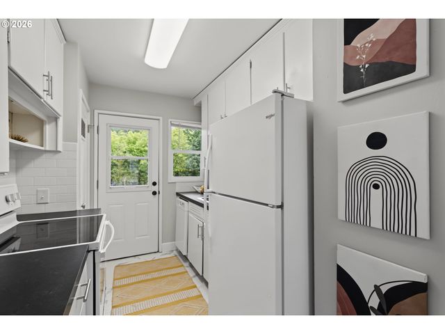 336 Ne 128TH Ave, Portland, OR 97230