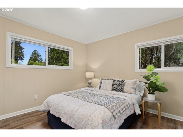 336 Ne 128TH Ave, Portland, OR 97230