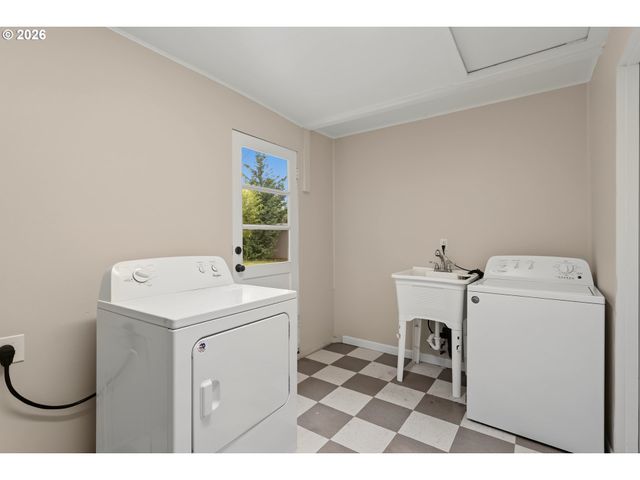 336 Ne 128TH Ave, Portland, OR 97230