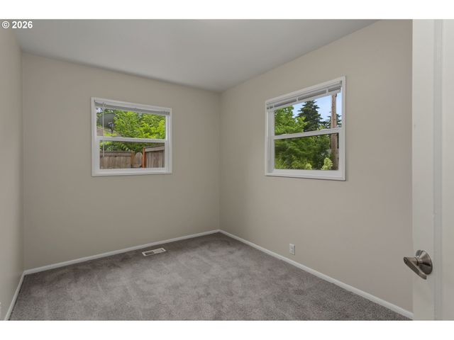 336 Ne 128TH Ave, Portland, OR 97230