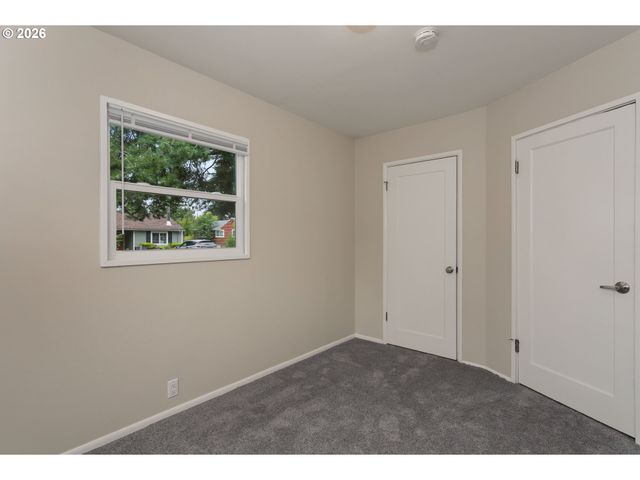 336 Ne 128TH Ave, Portland, OR 97230