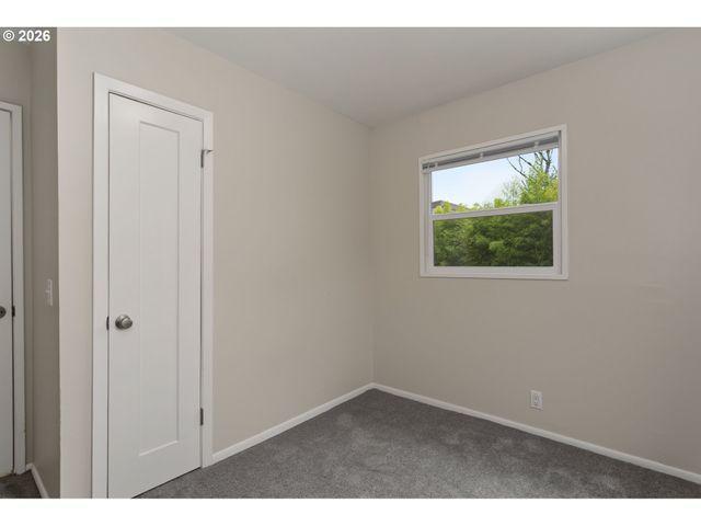 336 Ne 128TH Ave, Portland, OR 97230