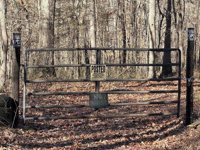 0 Rocky Point Rd, Stewart, TN 37175