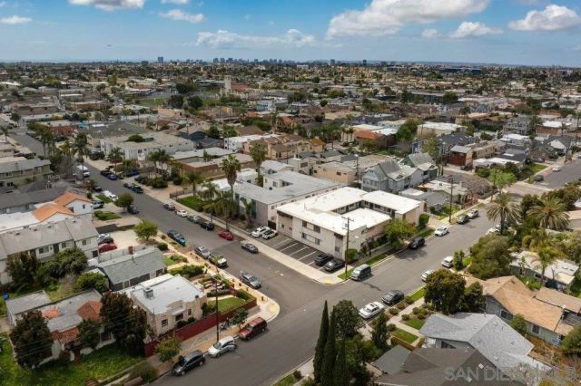 4797 Wilson Ave., San Diego, CA 92116