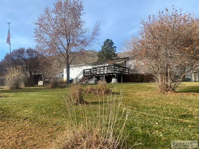 900 Challis Creek Road, Challis, ID 83226