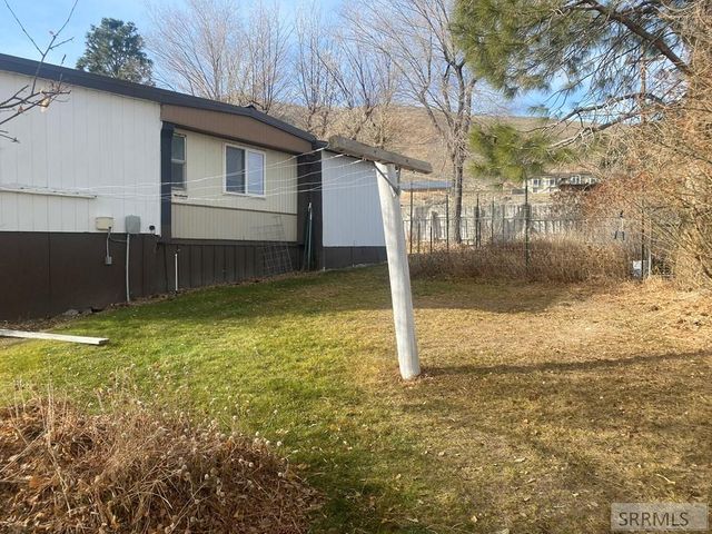 900 Challis Creek Road, Challis, ID 83226