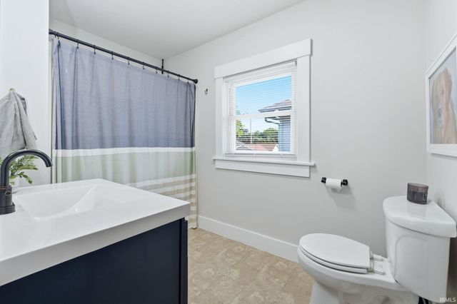 2515 N Anthony Boulevard, Fort Wayne, IN 46805