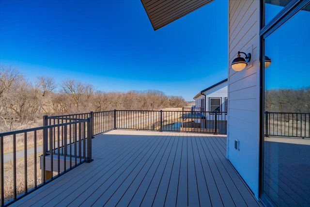 1438 Greenleaf Court, Sun Prairie, WI 53590