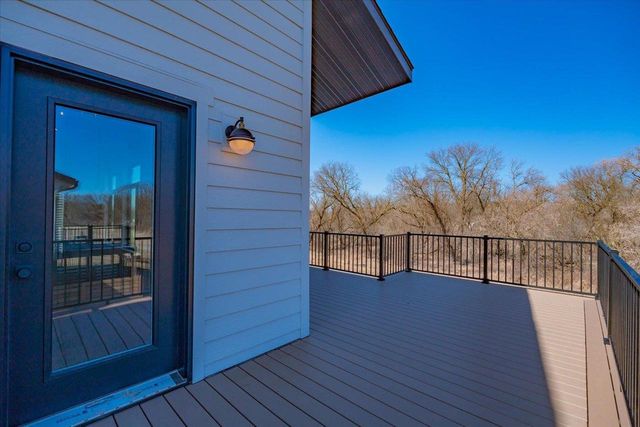 1438 Greenleaf Court, Sun Prairie, WI 53590