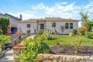 10811 Floralita Avenue, Sunland, CA 91040