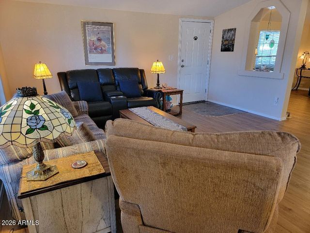 3727 N ILLINOIS Avenue, Florence, AZ 85132