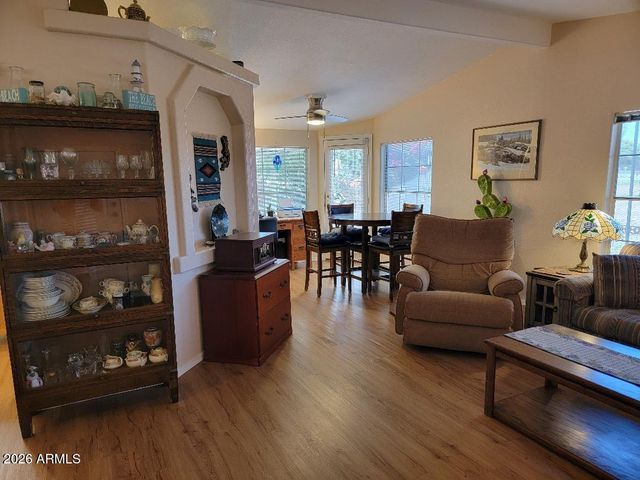 3727 N ILLINOIS Avenue, Florence, AZ 85132