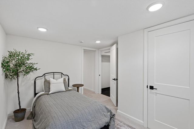 2856 Brunswick Avenue S, Saint Louis Park, MN 55416