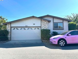 1225 Vienna 980, Sunnyvale, CA 94089