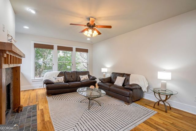 1190 Cobblestone Lane, Bogart, GA 30622