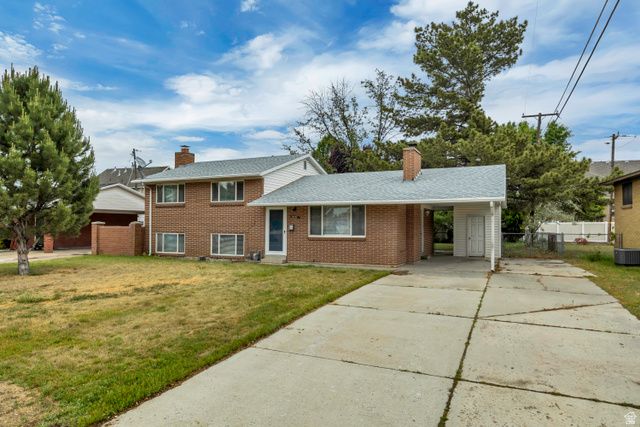 8327 S ROMAINE DR, Sandy, UT 84070