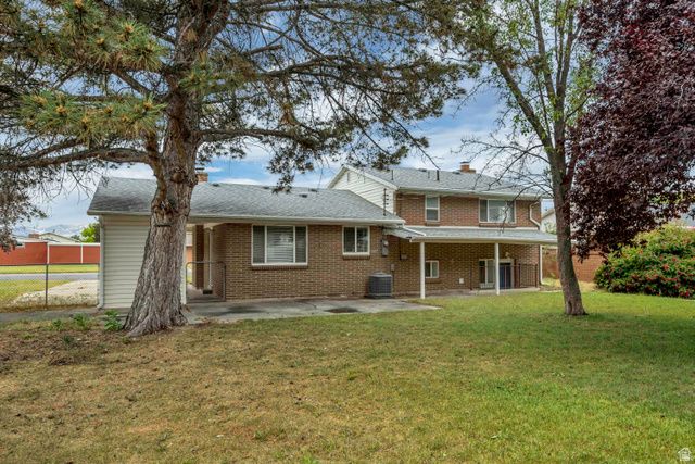 8327 S ROMAINE DR, Sandy, UT 84070
