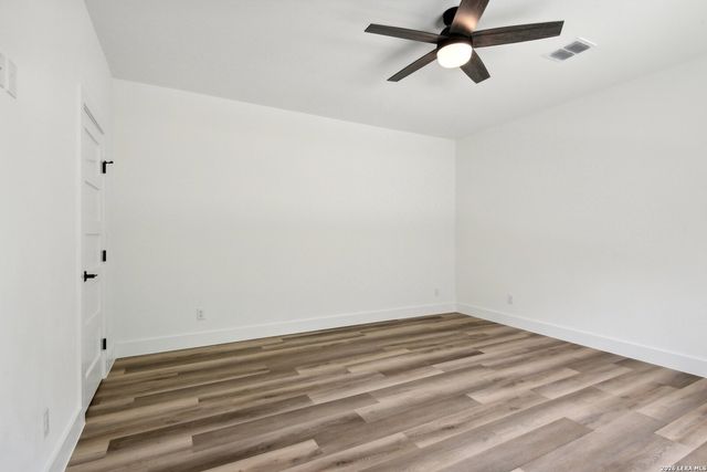 1934 Lamar St, San Antonio, TX 78202