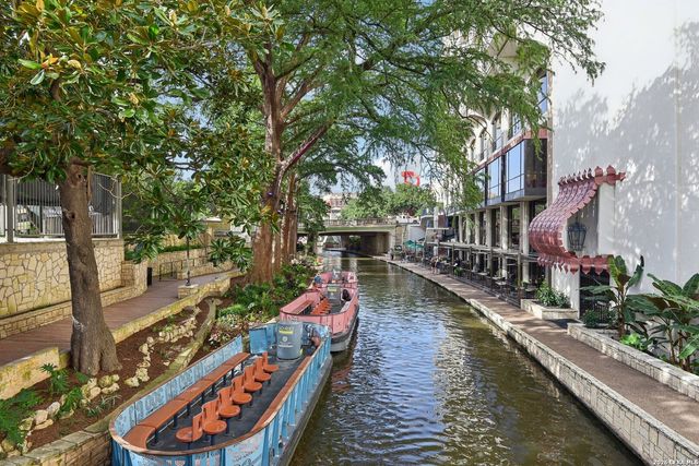 1934 Lamar St, San Antonio, TX 78202