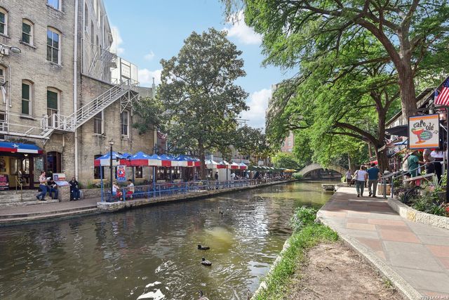 1934 Lamar St, San Antonio, TX 78202