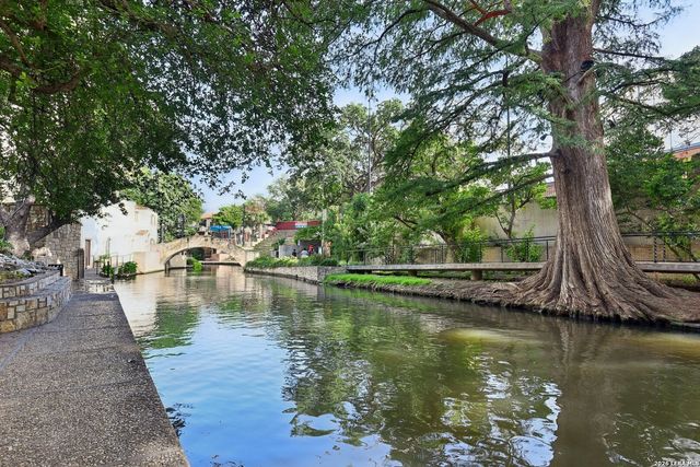 1934 Lamar St, San Antonio, TX 78202