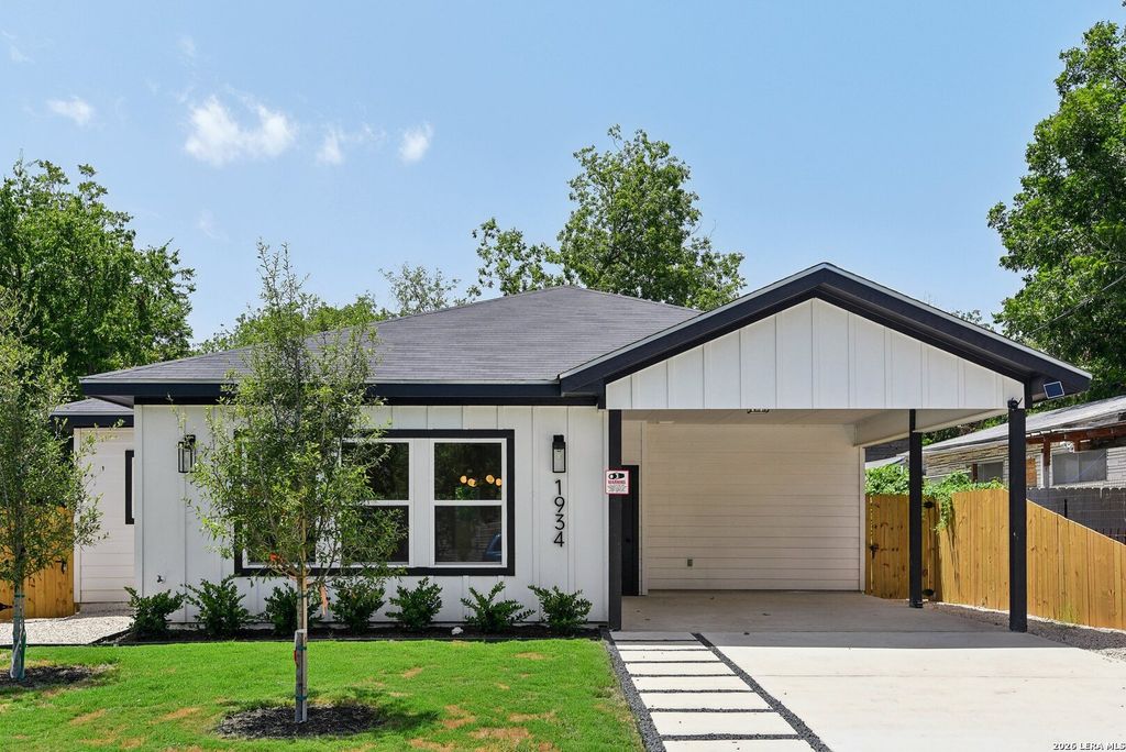 1934 Lamar St, San Antonio, TX 78202