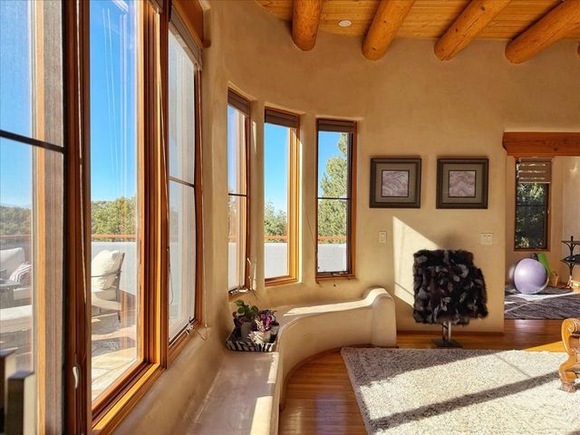 2160 Paseo Iglesias, Santa Fe, NM 87501