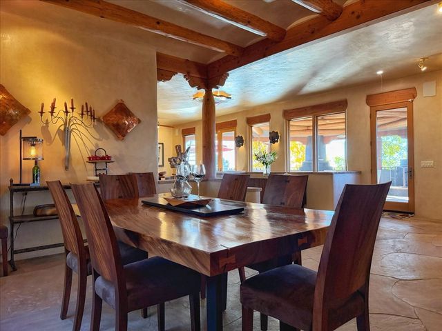 2160 Paseo Iglesias, Santa Fe, NM 87501