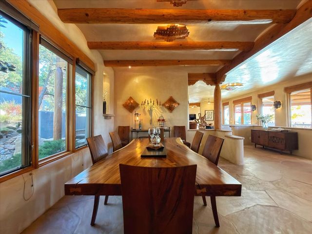 2160 Paseo Iglesias, Santa Fe, NM 87501