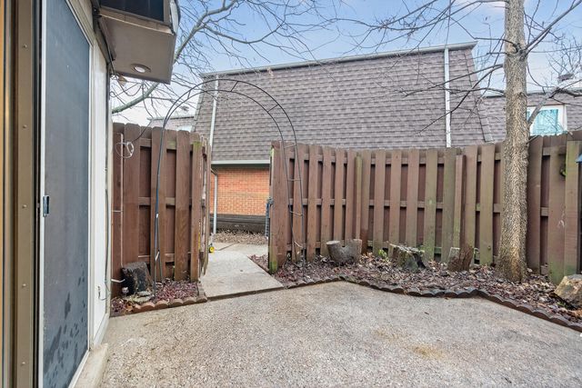 433 Darby Creek A, Lexington, KY 40509