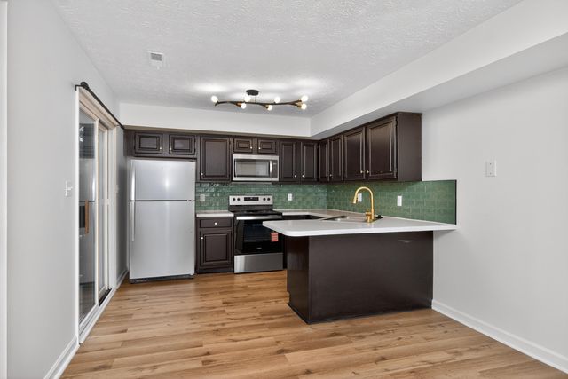 433 Darby Creek A, Lexington, KY 40509