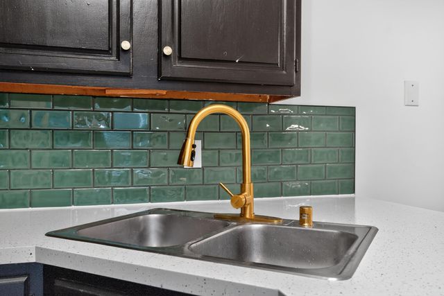 433 Darby Creek A, Lexington, KY 40509