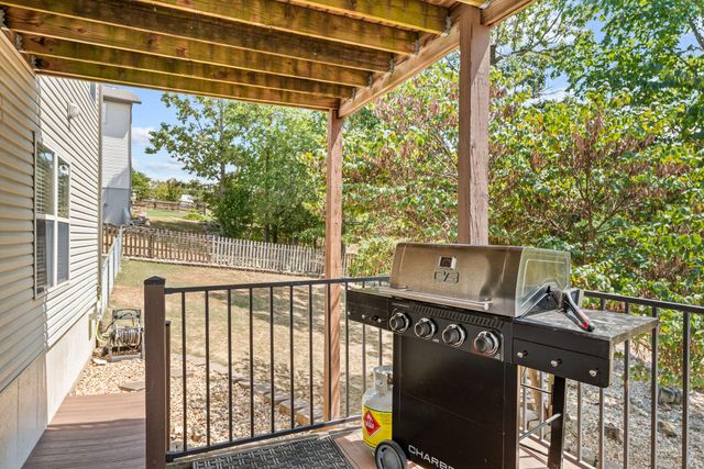 32 Homewood Lane, Kimberling City, MO 65686