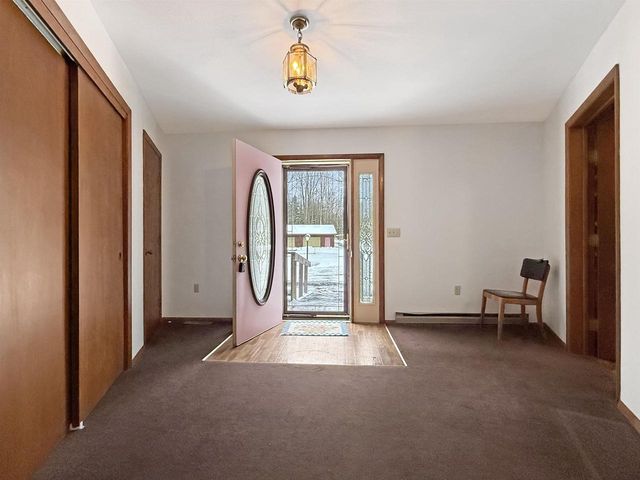 N1417 OAK PARK DRIVE, Menominee, MI 49858