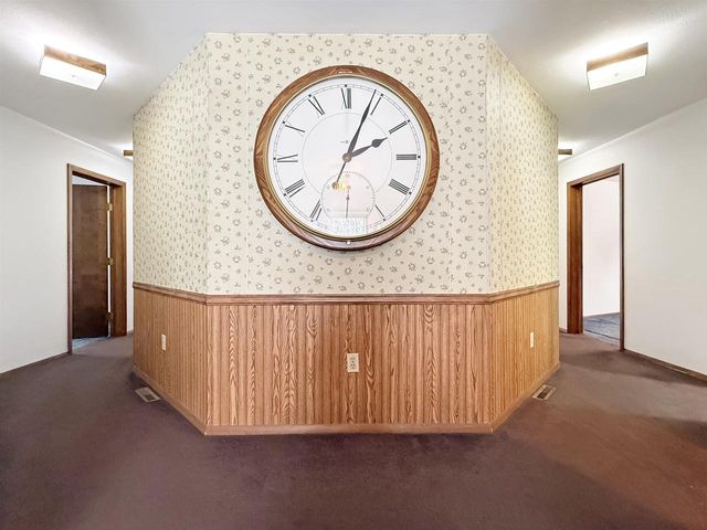 N1417 OAK PARK DRIVE, Menominee, MI 49858