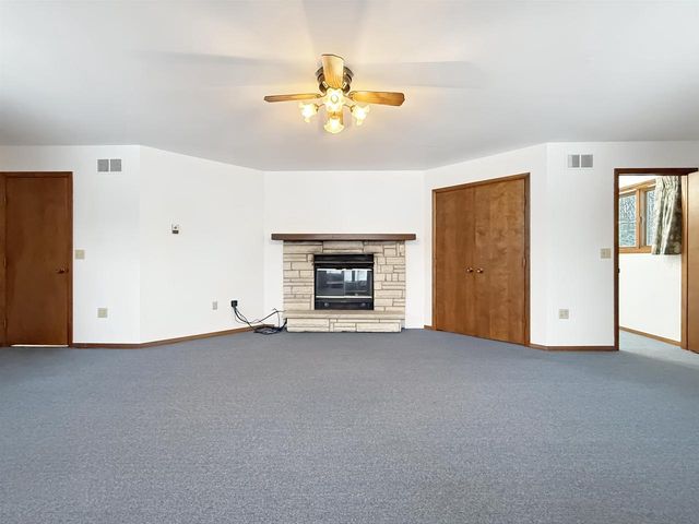 N1417 OAK PARK DRIVE, Menominee, MI 49858