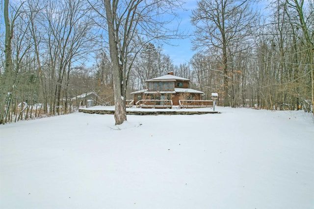 N1417 OAK PARK DRIVE, Menominee, MI 49858