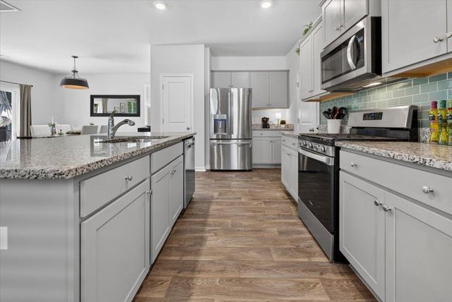 109 Sunray Lane, Summerville, SC 29486