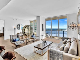 1300 E Brickell Bay Dr 4202, Miami, FL 33131
