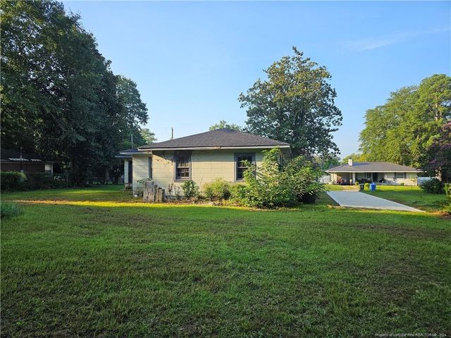 5318 Dairy Drive, Fayetteville, NC 28304