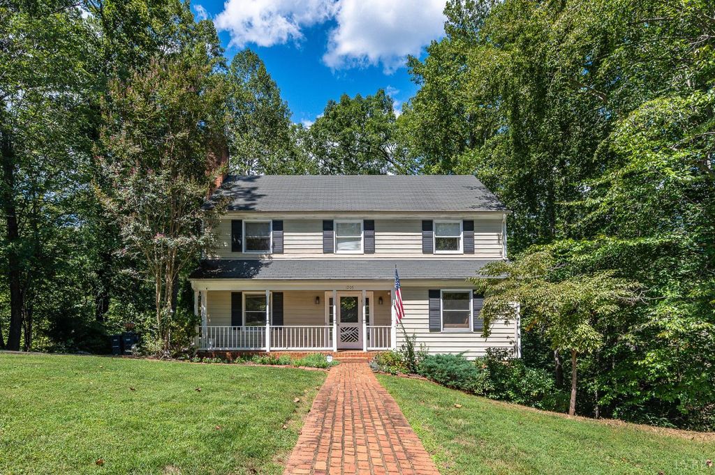 1205 Bell Tavern Road, Lynchburg, VA 24503