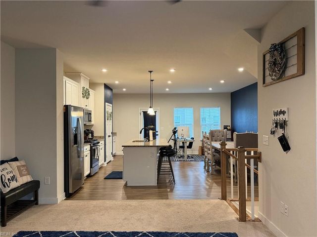 180 Spring Grove WAY, Smithfield, VA 23430