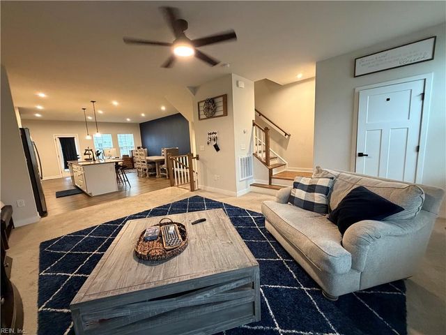 180 Spring Grove WAY, Smithfield, VA 23430