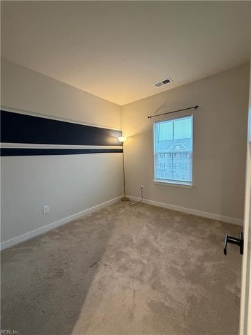 180 Spring Grove WAY, Smithfield, VA 23430