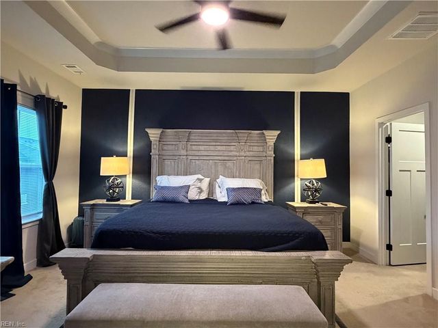 180 Spring Grove WAY, Smithfield, VA 23430