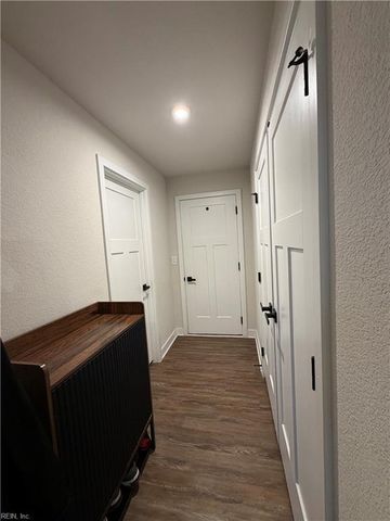 180 Spring Grove WAY, Smithfield, VA 23430