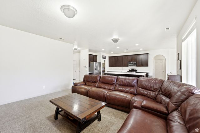 879 W HEXHAM DR, North Salt Lake, UT 84054