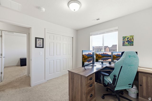 879 W HEXHAM DR, North Salt Lake, UT 84054
